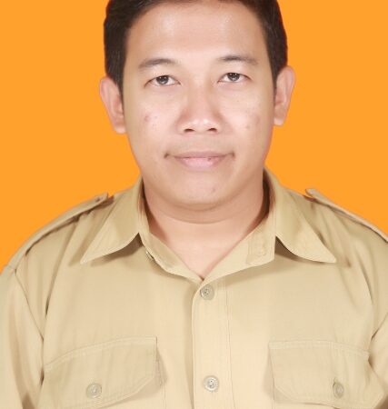 IMAM SIDIQ M., S.Pd.,S.D.