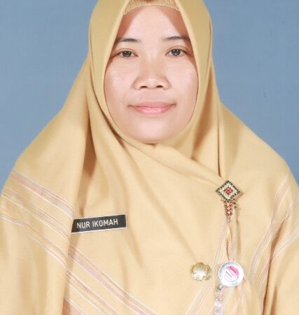 NUR IKOMAH, S.Pd.