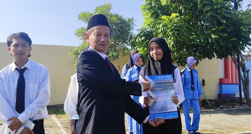 Pelepasan Kelas XII SMK Negeri 1 Warureja